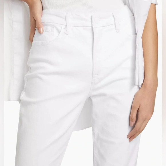 Good American Good Legs Straight-Leg Raw Hem Jeans - Picture 5 of 10